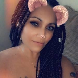 Meet your Posher, Carmen emily